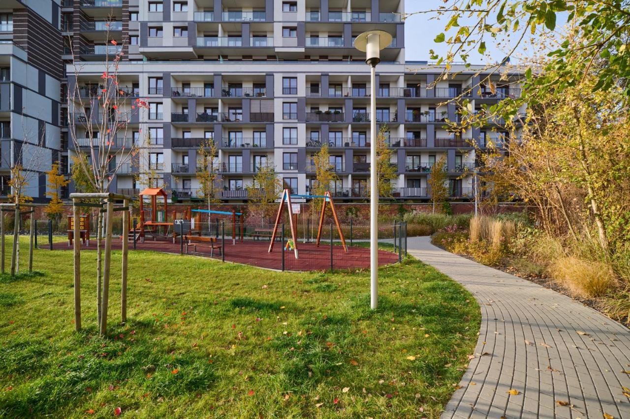 Apartment Wroclaw Krakowska With Balcony And Free Garage By Noclegi Renters Esterno foto