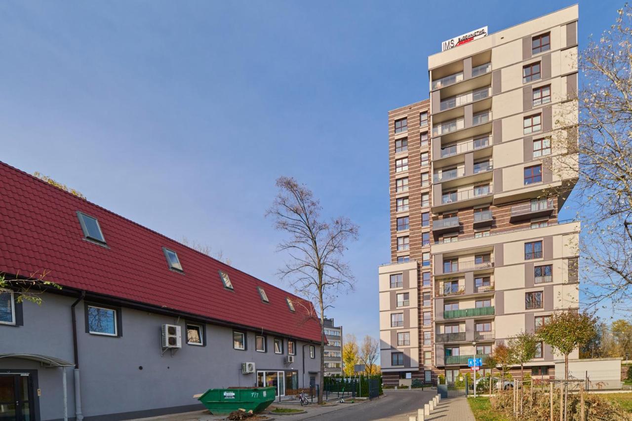 Apartment Wroclaw Krakowska With Balcony And Free Garage By Noclegi Renters Esterno foto